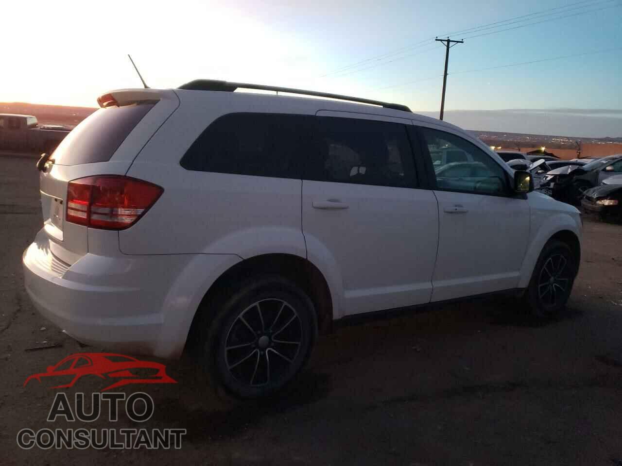 DODGE JOURNEY 2017 - 3C4PDCAB7HT691580