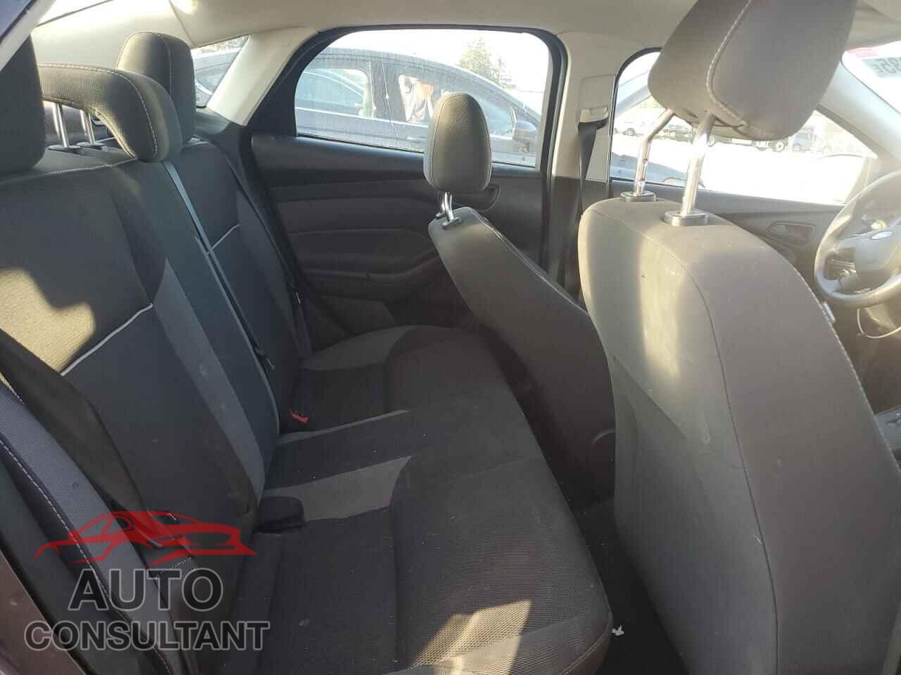 FORD FOCUS 2012 - 1FAHP3E23CL194512