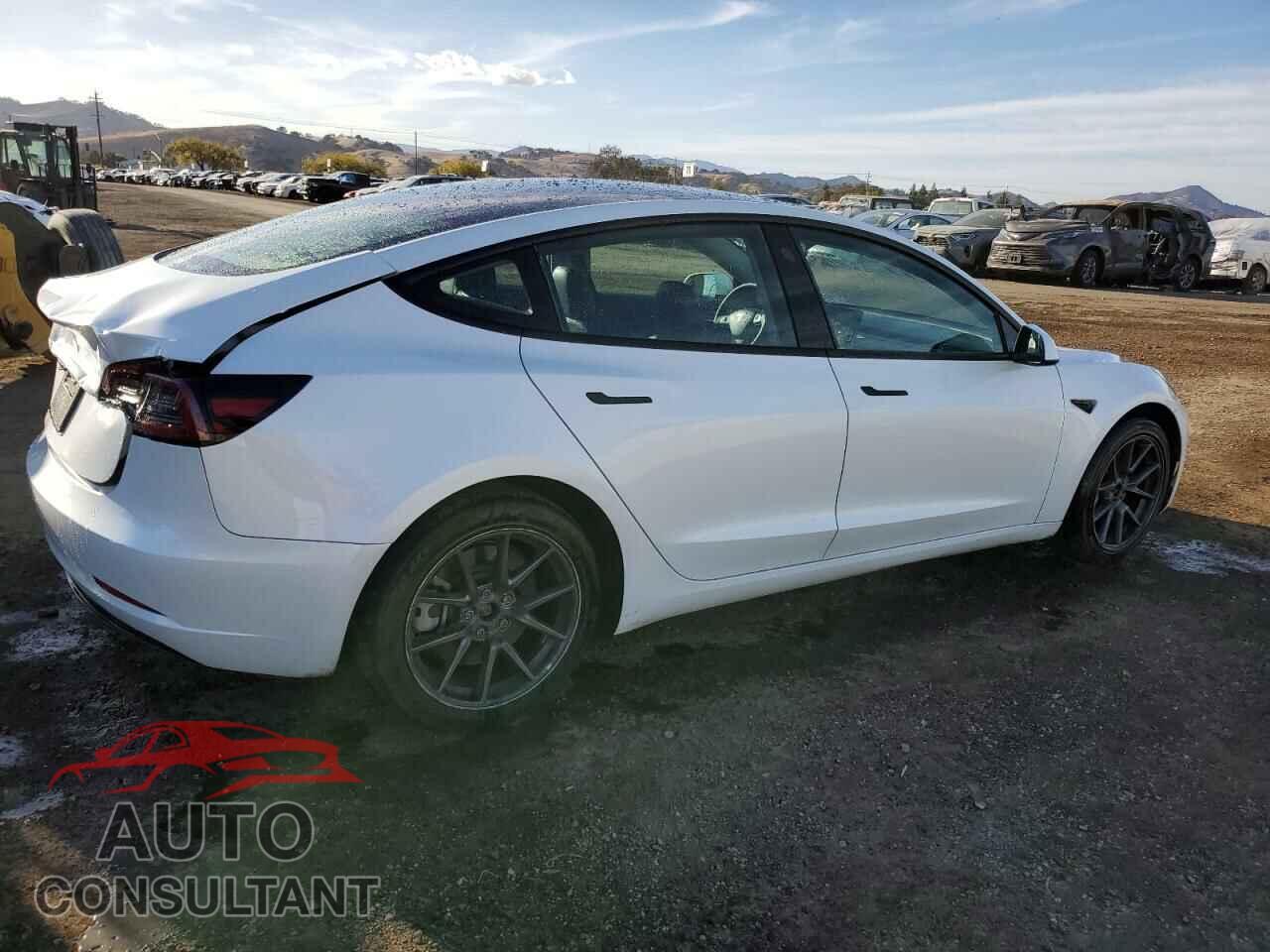 TESLA MODEL 3 2023 - 5YJ3E1EA3PF449576