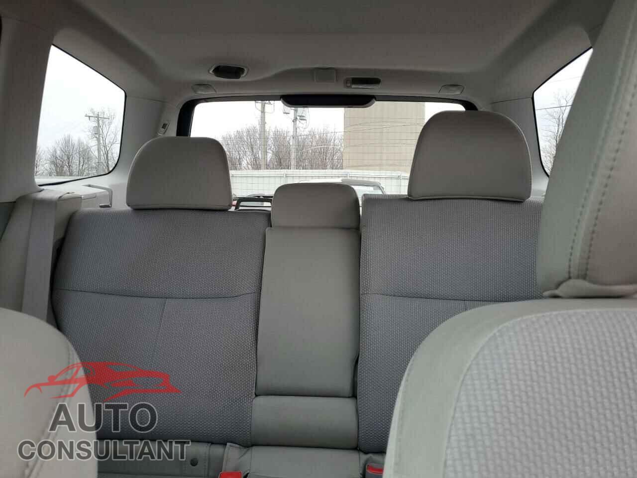 SUBARU FORESTER 2013 - JF2SHADC8DH422084