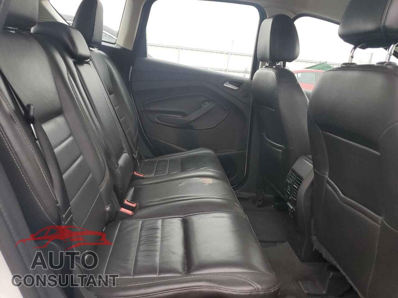 FORD CMAX 2015 - 1FADP5BU2FL122947