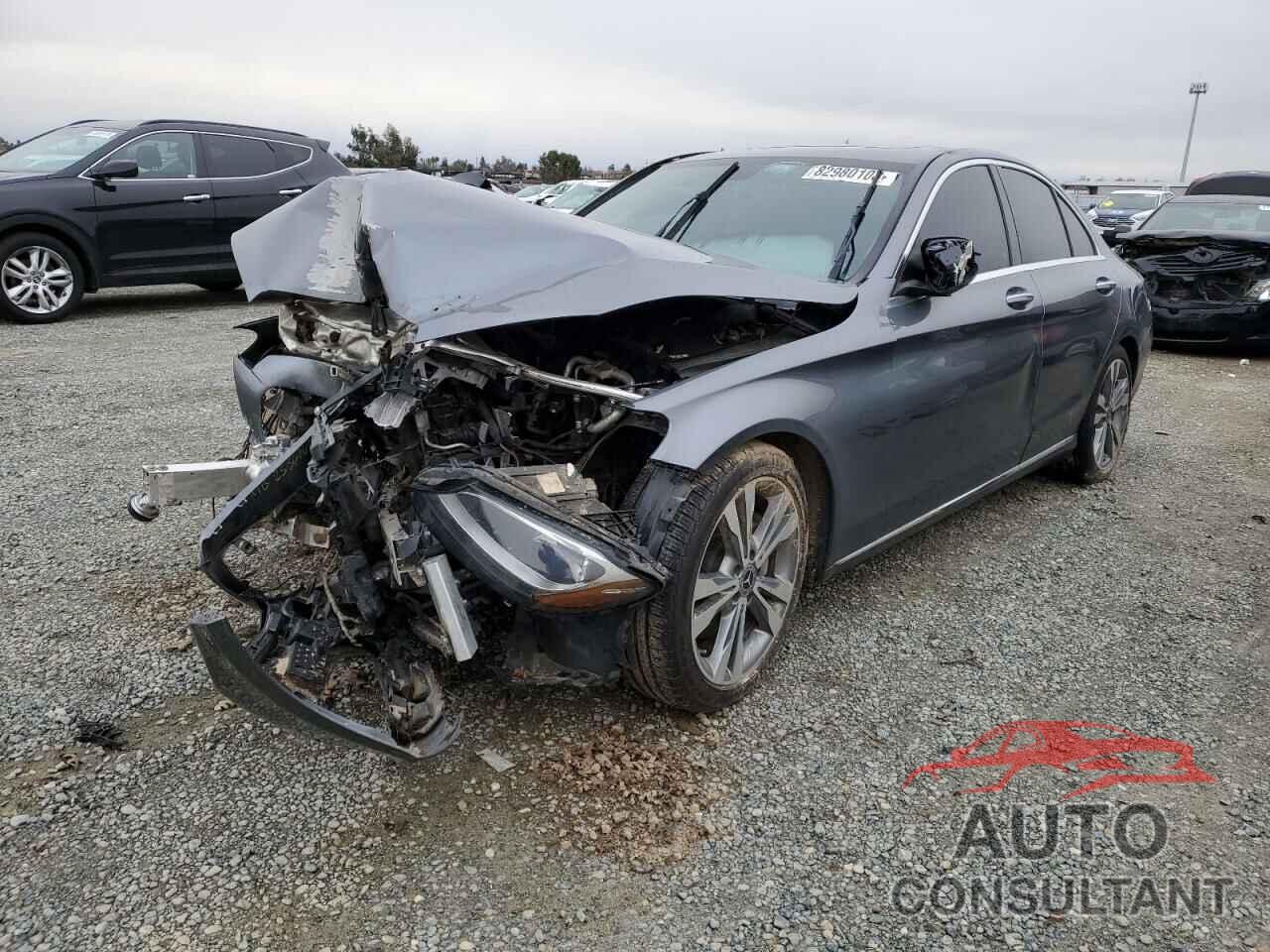 MERCEDES-BENZ C-CLASS 2018 - 55SWF4JB1JU269965