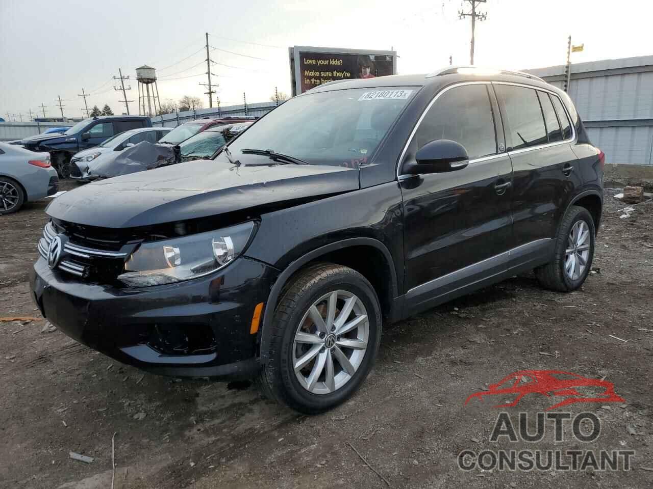 VOLKSWAGEN TIGUAN 2017 - WVGRV7AXXHW507327