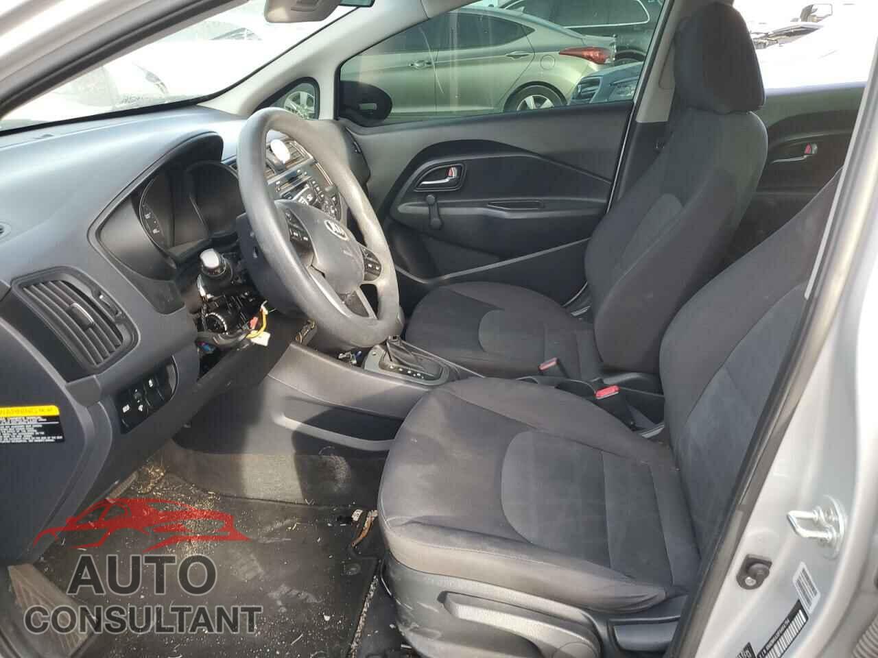KIA RIO 2015 - KNADM4A31F6464794
