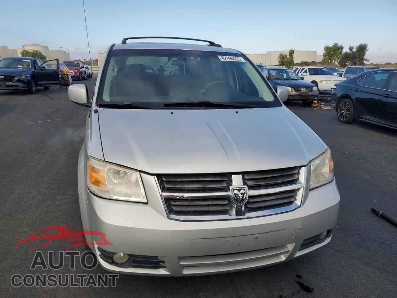 DODGE CARAVAN 2010 - 2D4RN5D13AR154866