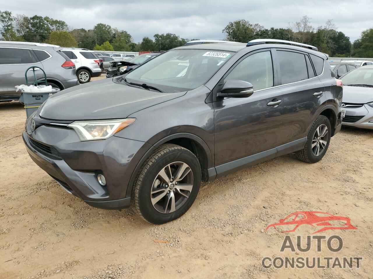 TOYOTA RAV4 2017 - JTMWFREV3HJ137005