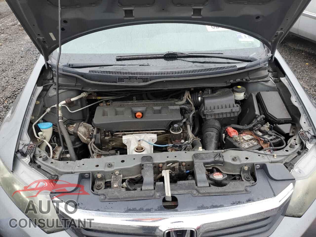 HONDA CIVIC 2012 - 2HGFB2F53CH300815