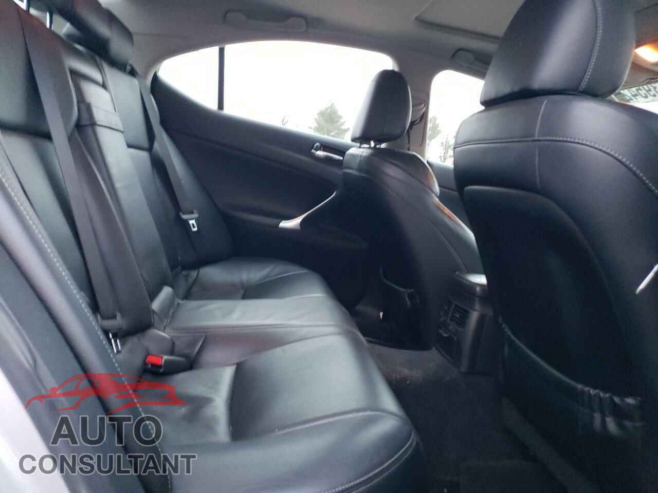 LEXUS IS 2010 - JTHCF5C2XA2033727
