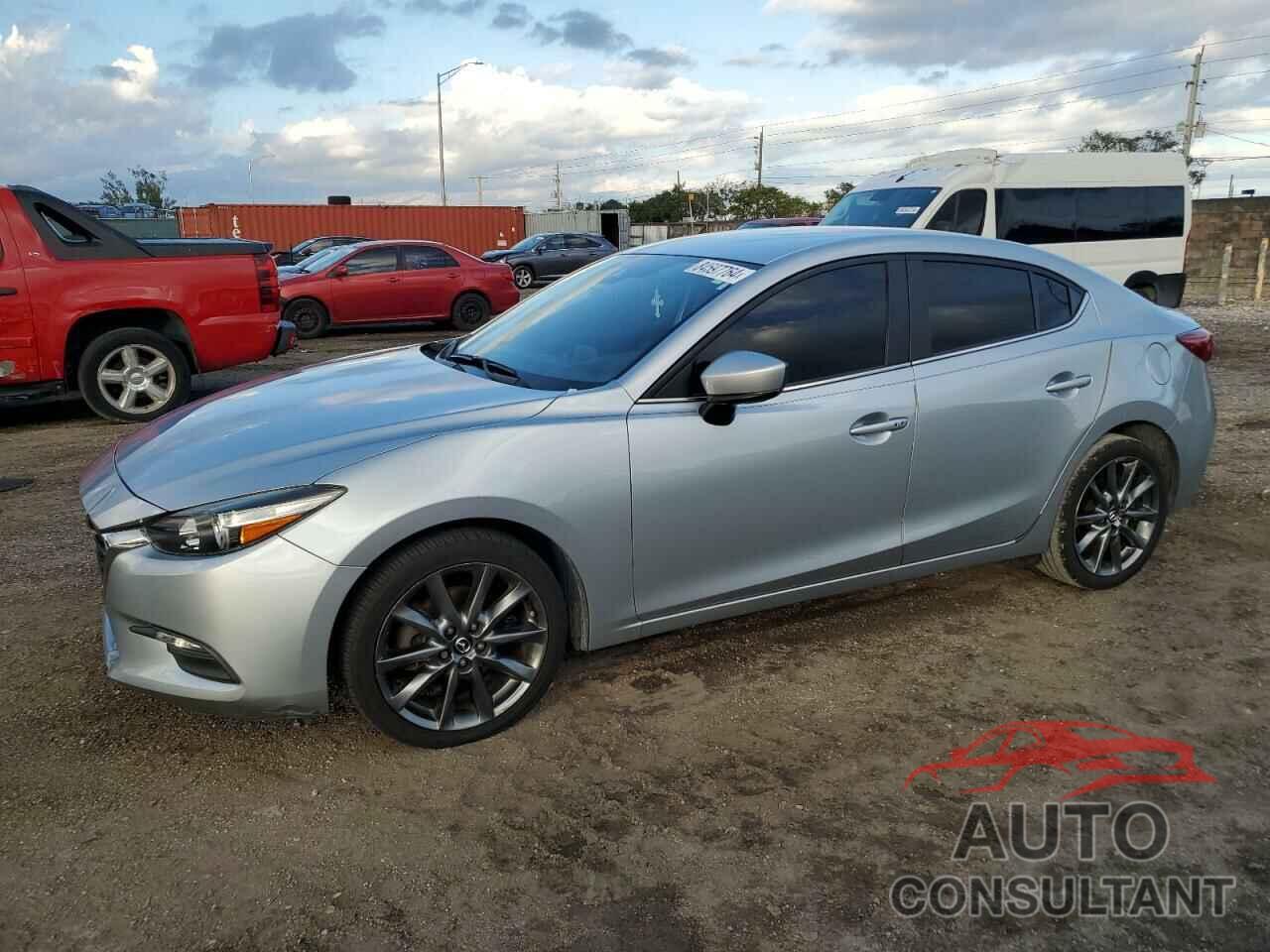 MAZDA 3 2018 - 3MZBN1V3XJM190744