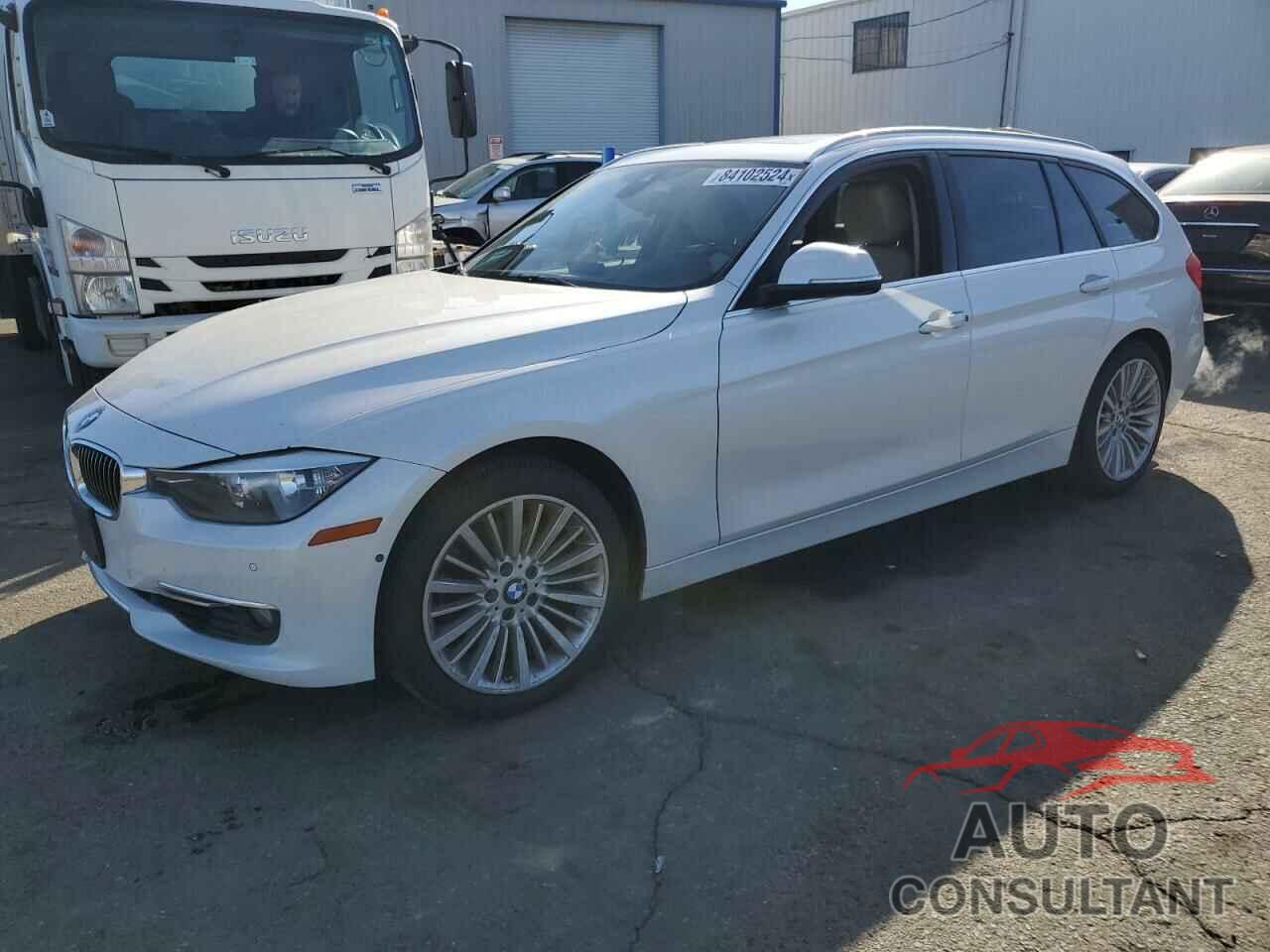 BMW 3 SERIES 2014 - WBA3G7C51EKN36943