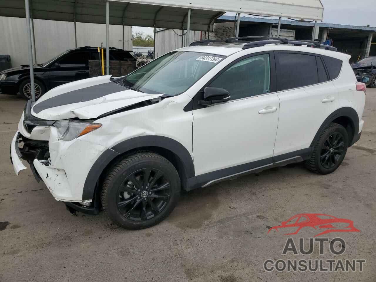 TOYOTA RAV4 2018 - 2T3RFREV3JW733204