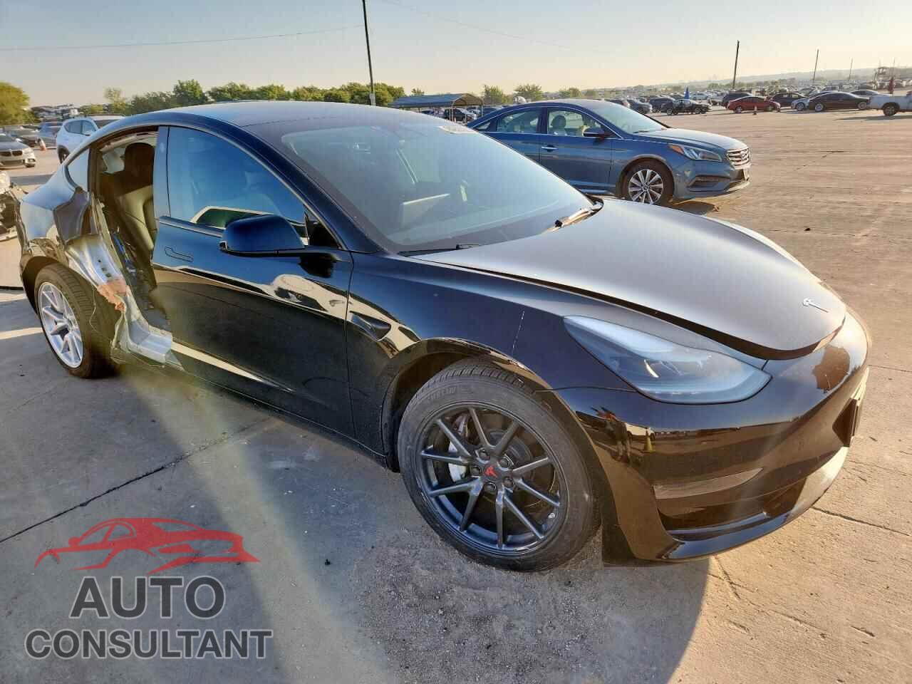 TESLA MODEL 3 2023 - 5YJ3E1EA7PF469247