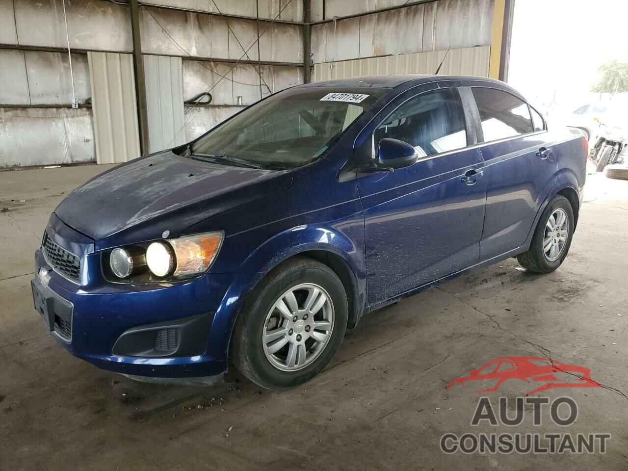 CHEVROLET SONIC 2013 - 1G1JC5SG6D4204120
