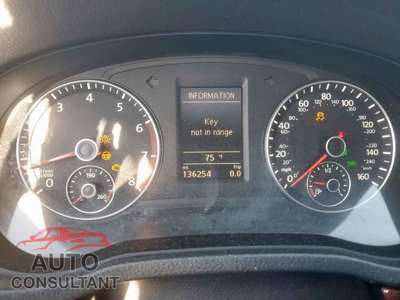 VOLKSWAGEN PASSAT 2013 - 1VWCM7A39DC062128