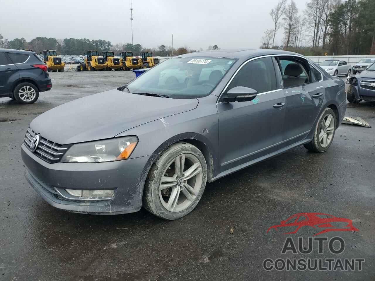 VOLKSWAGEN PASSAT 2012 - 1VWCM7A30CC013804