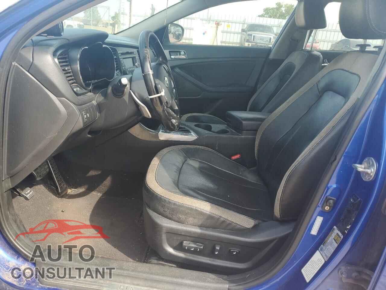 KIA OPTIMA 2011 - KNAGR4A67B5092869