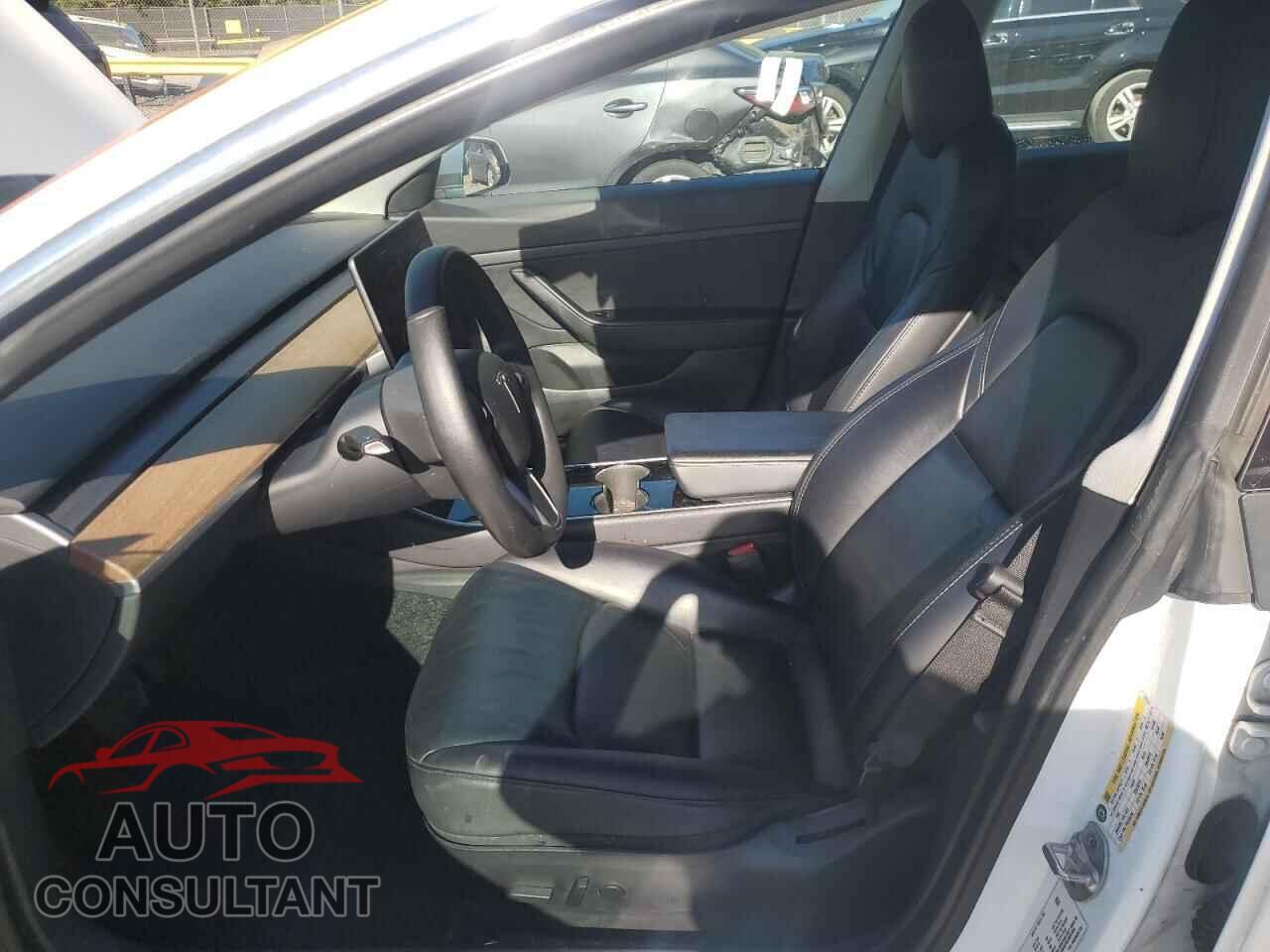 TESLA MODEL 3 2020 - 5YJ3E1EA3LF740573