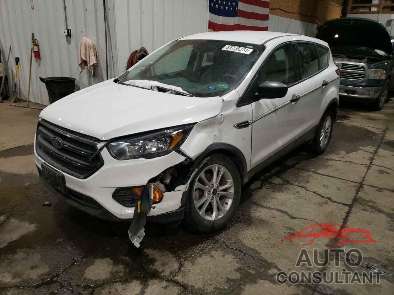 FORD ESCAPE 2019 - 1FMCU0F74KUB06514