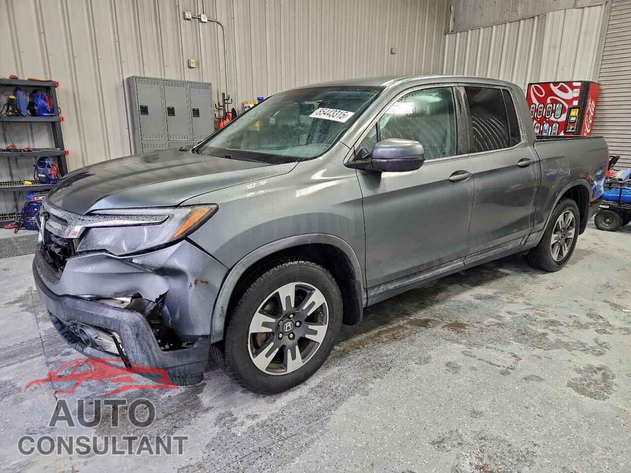 HONDA RIDGELINE 2017 - 5FPYK2F65HB011696