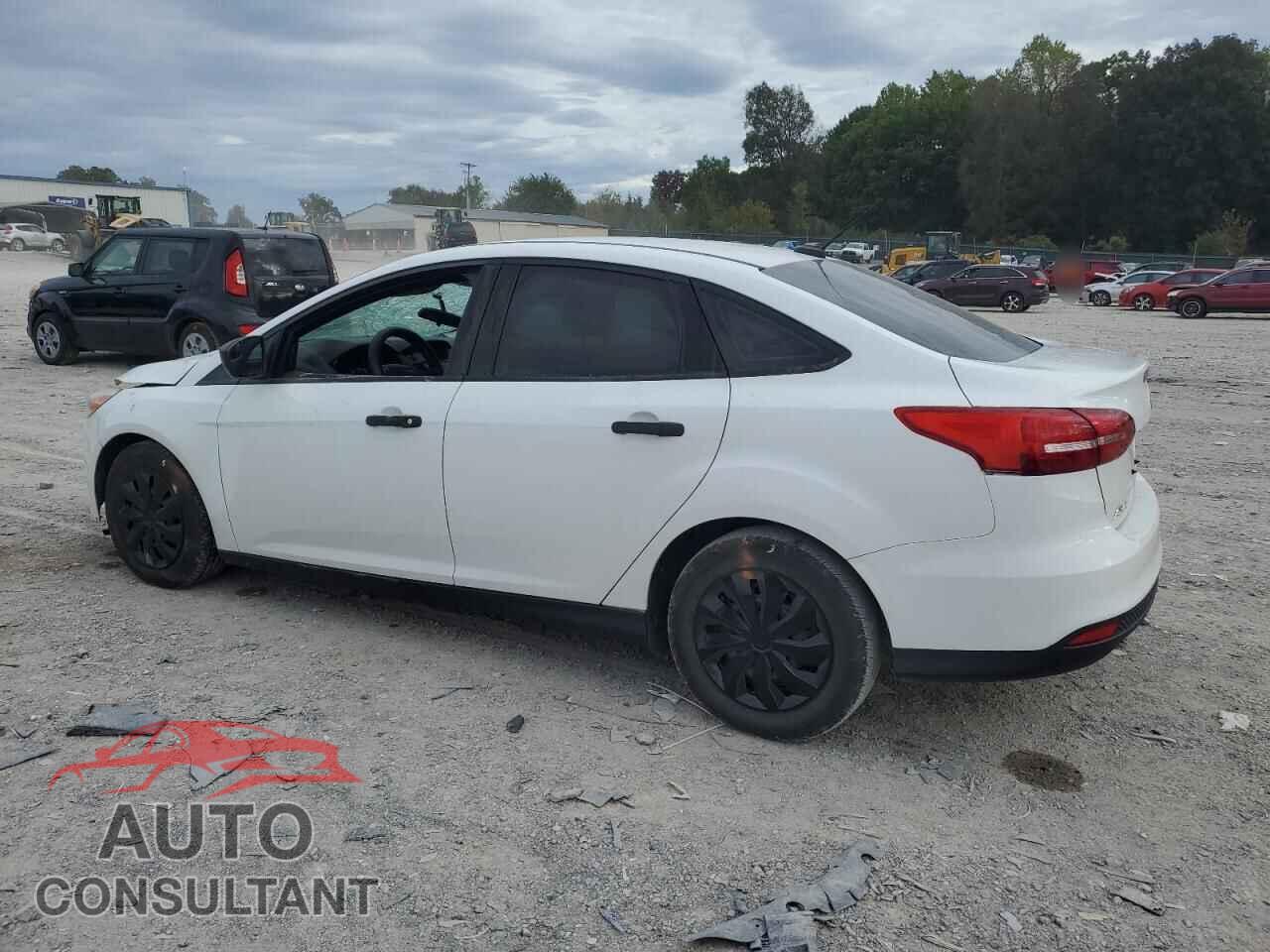 FORD FOCUS 2017 - 1FADP3E24HL284791