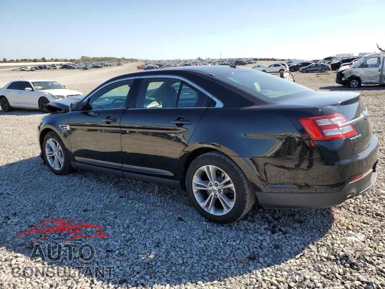 FORD TAURUS 2017 - 1FAHP2E84HG110955