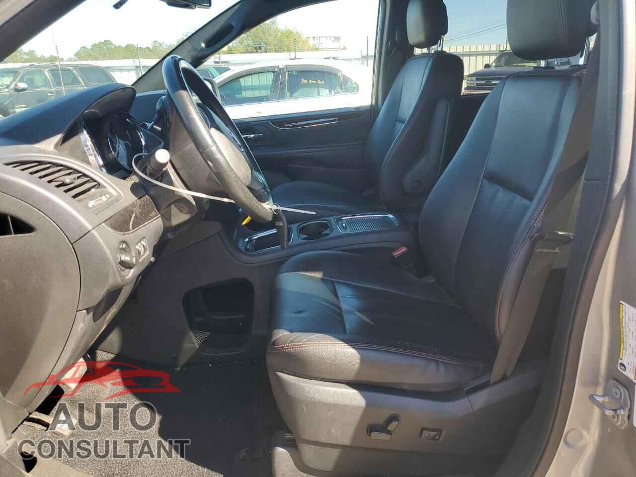 DODGE CARAVAN 2018 - 2C4RDGEG5JR250058