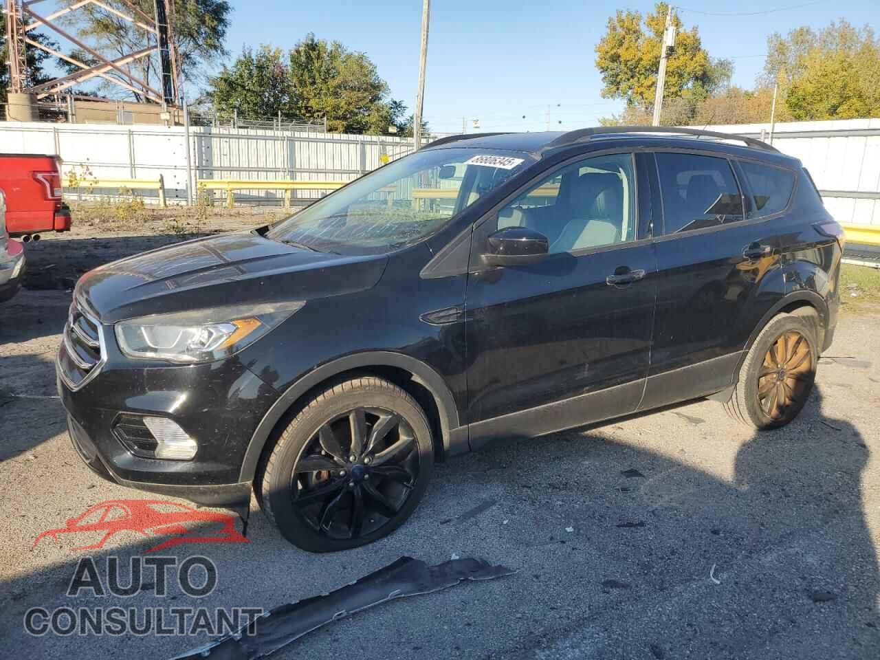 FORD ESCAPE 2017 - 1FMCU9G98HUE31471
