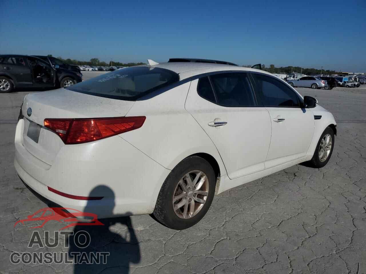 KIA OPTIMA 2013 - KNAGM4A75D5352132