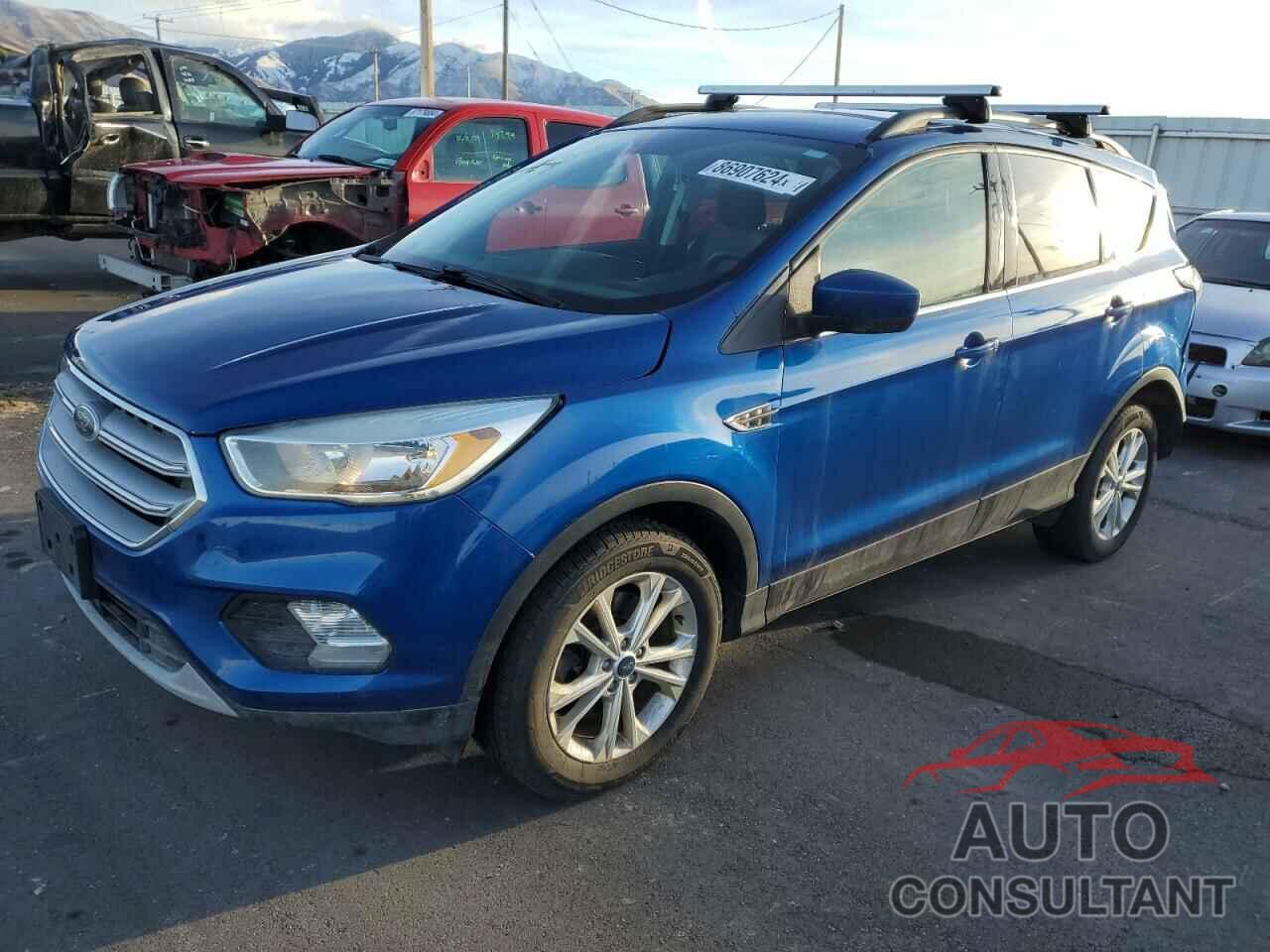 FORD ESCAPE 2018 - 1FMCU9GD1JUA47140