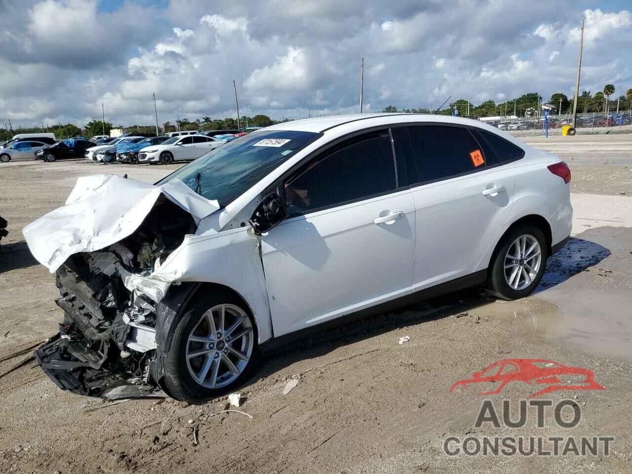FORD FOCUS 2016 - 1FADP3F21GL228918