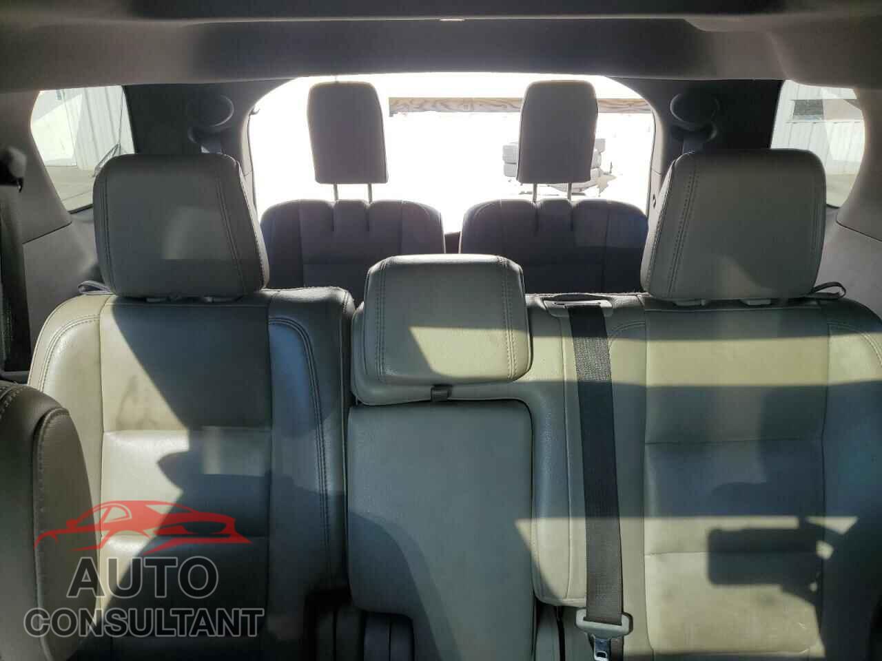 FORD EXPLORER 2015 - 1FM5K7F87FGB90607