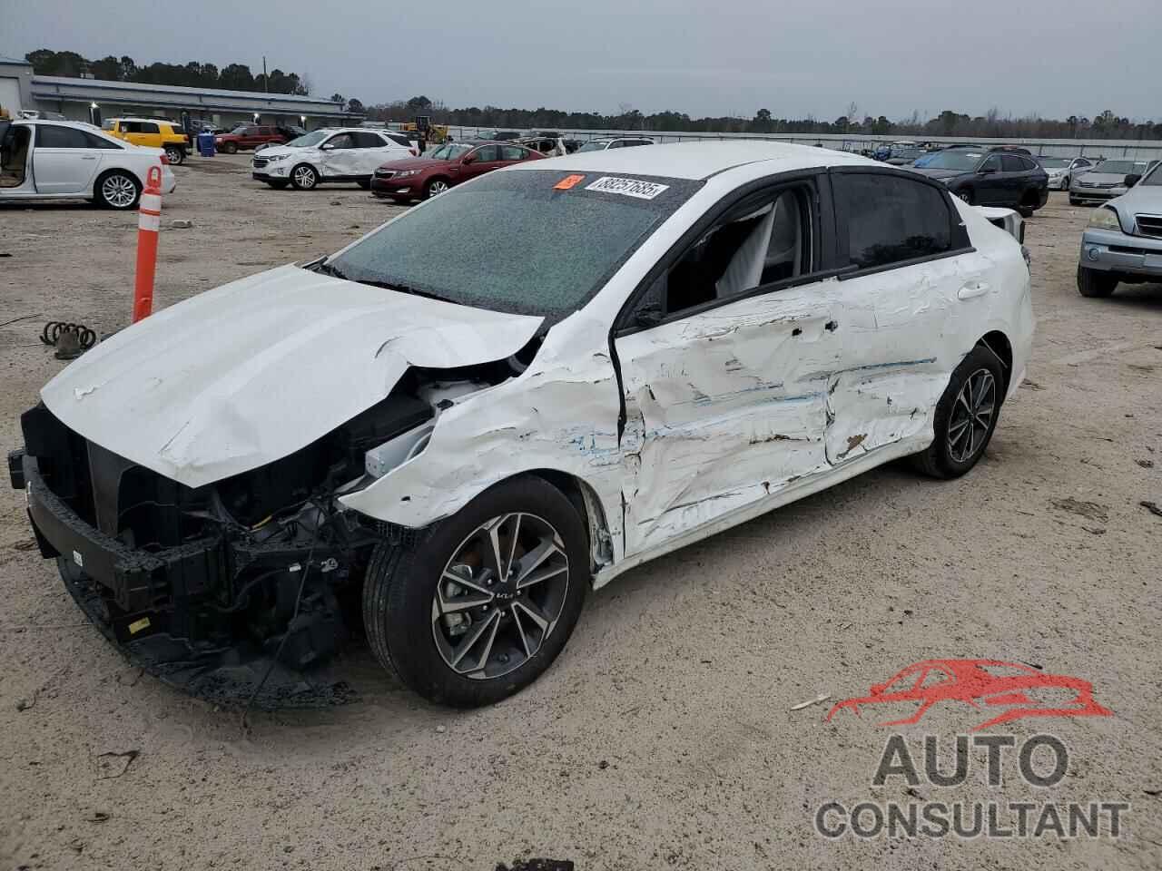 KIA FORTE 2024 - 3KPF24ADXRE728538