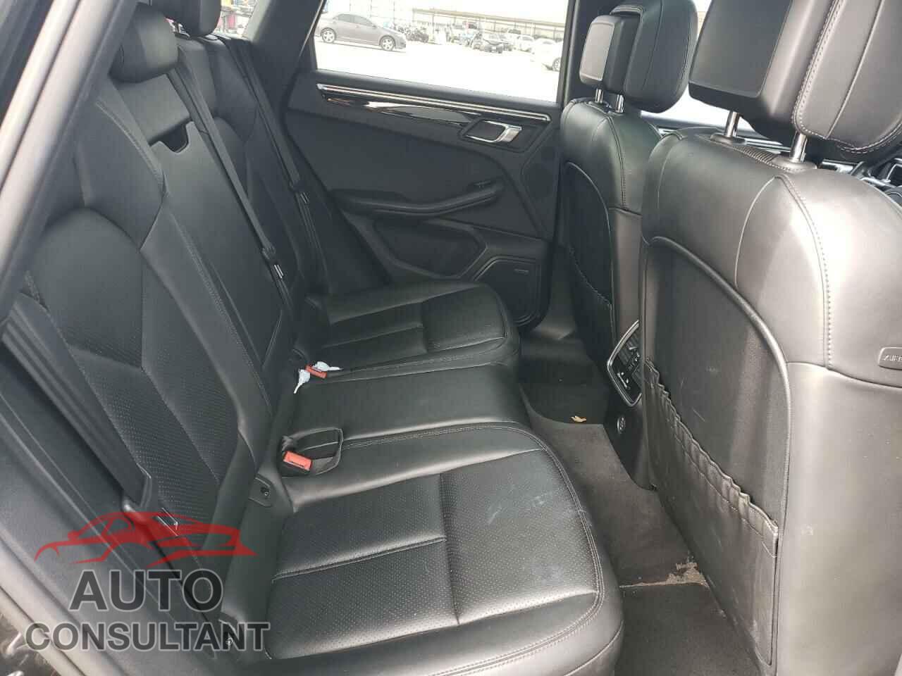PORSCHE MACAN 2017 - WP1AA2A56HLB05920