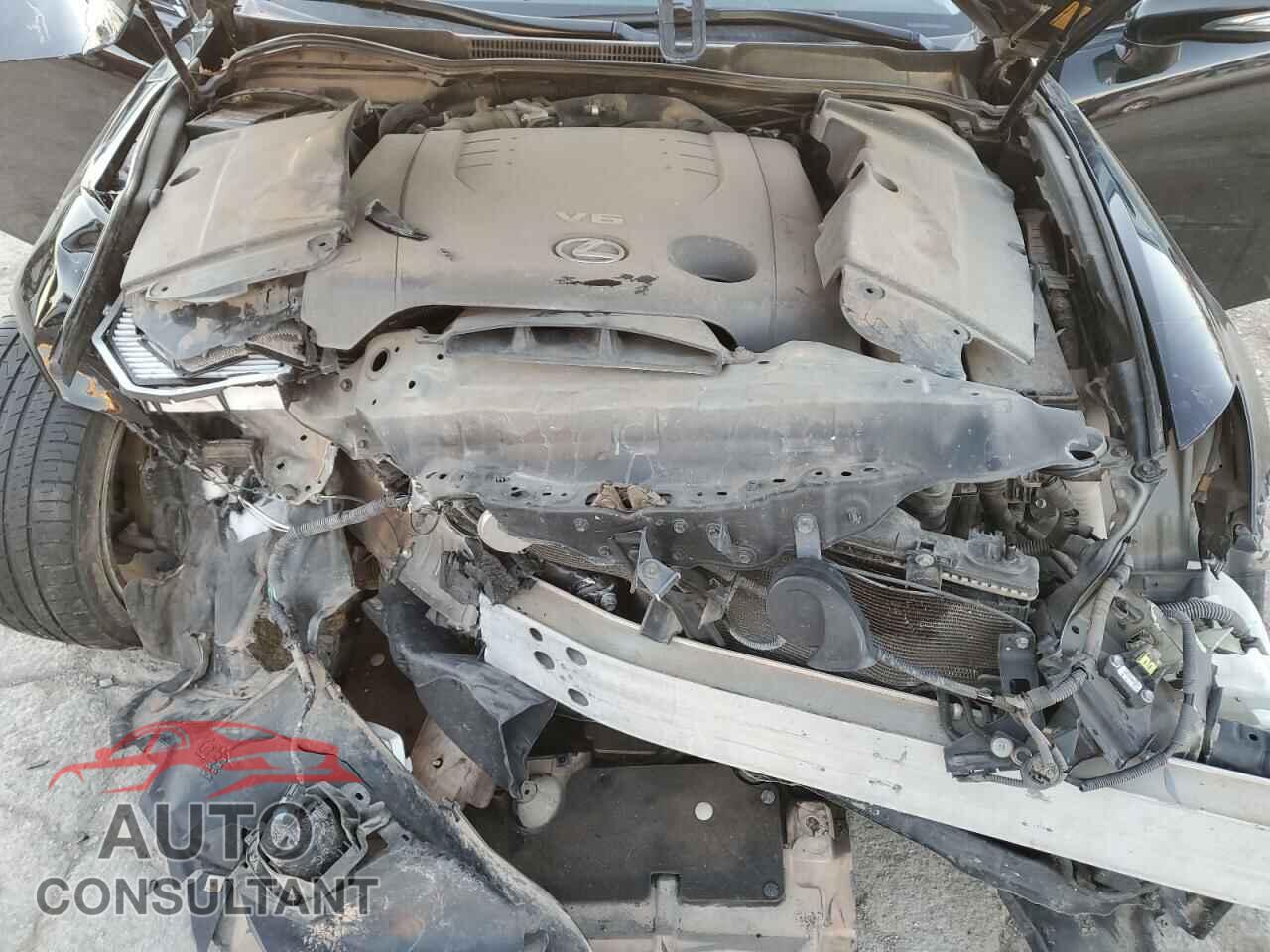 LEXUS IS 2011 - JTHBF5C24B5147721