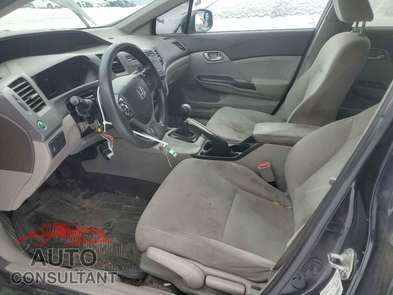 HONDA CIVIC 2012 - 2HGFB2E48CH009848