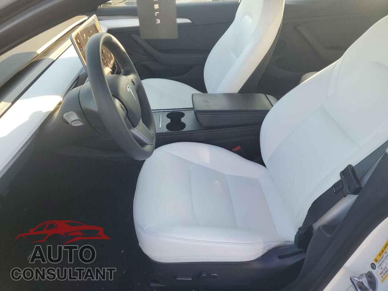 TESLA MODEL 3 2022 - 5YJ3E1EAXNF373948