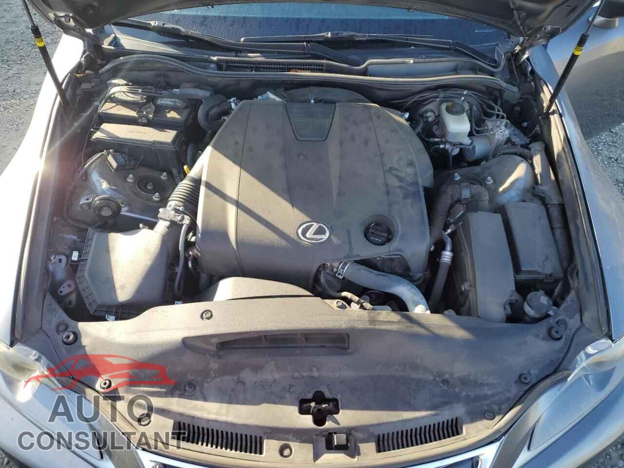 LEXUS IS 2014 - JTHCF1D20E5010498