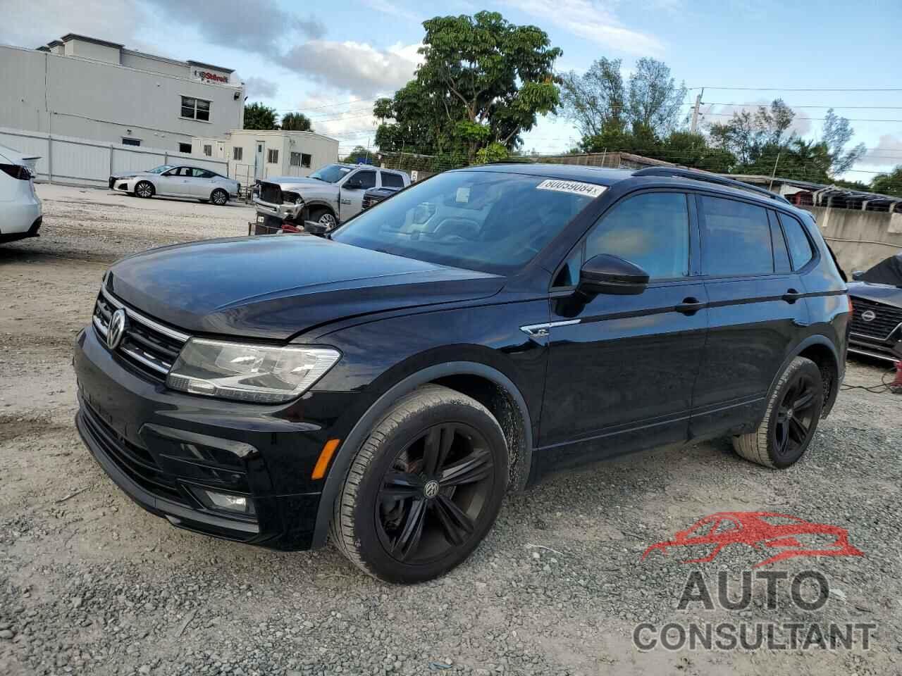 VOLKSWAGEN TIGUAN 2019 - 3VV3B7AX8KM108878