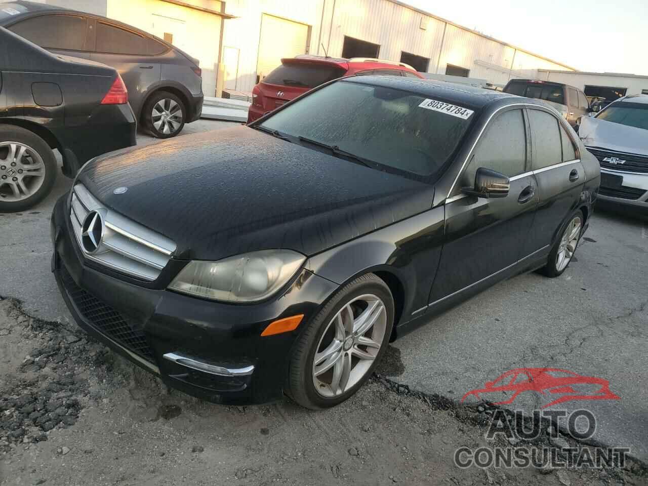 MERCEDES-BENZ C-CLASS 2013 - WDDGF4HB7DR269646