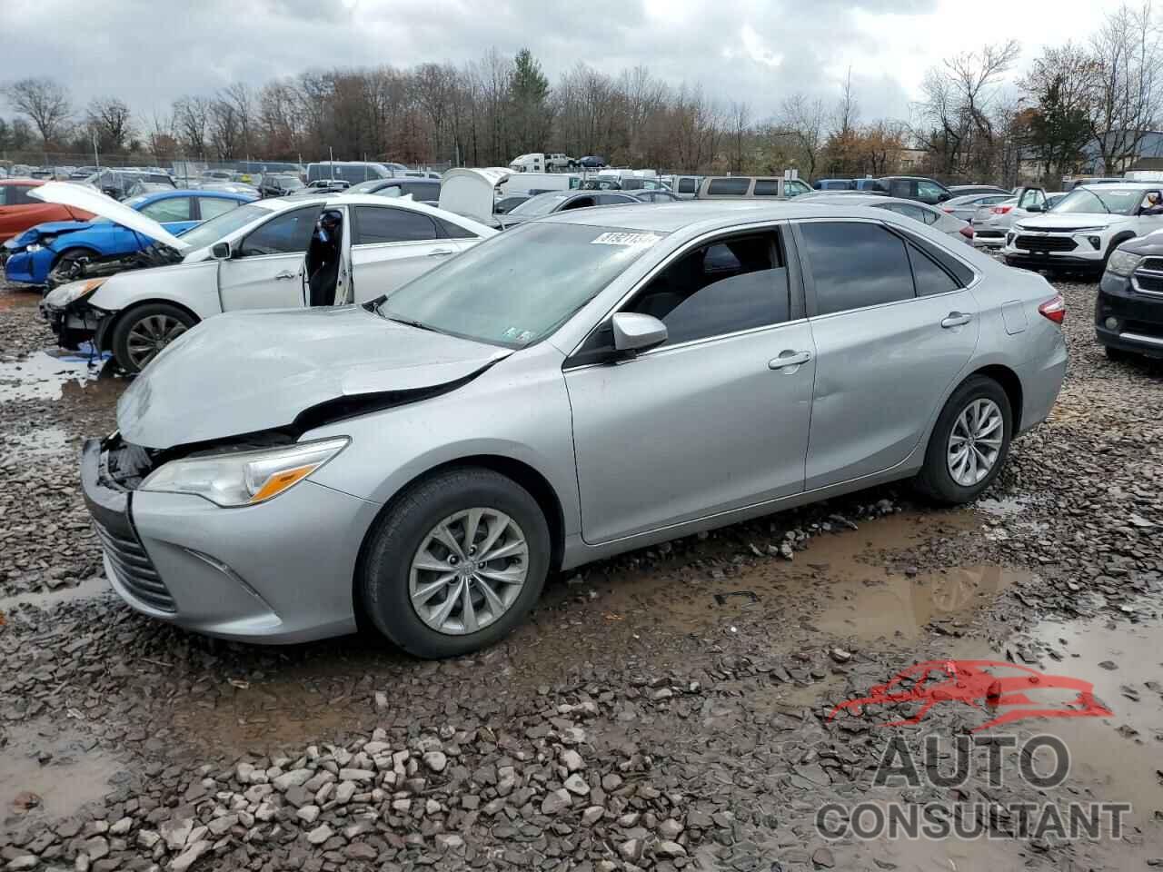 TOYOTA CAMRY 2016 - 4T4BF1FK2GR542341
