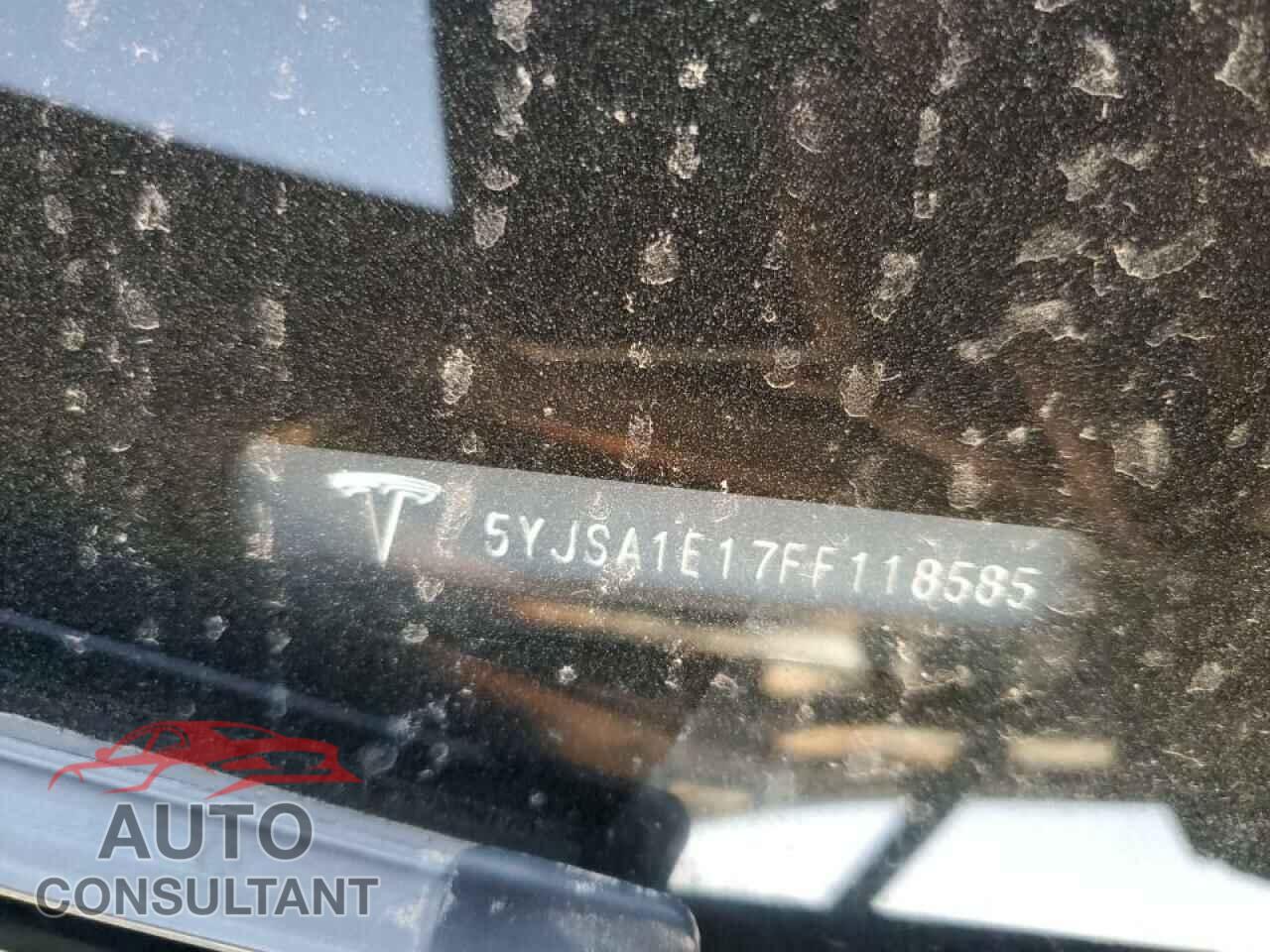 TESLA MODEL S 2015 - 5YJSA1E17FF118585