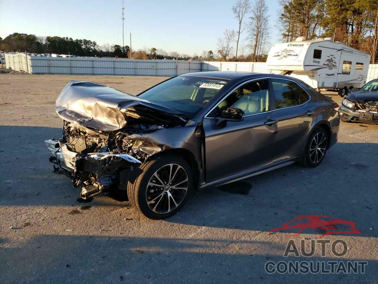 TOYOTA CAMRY 2020 - 4T1G11AKXLU349127