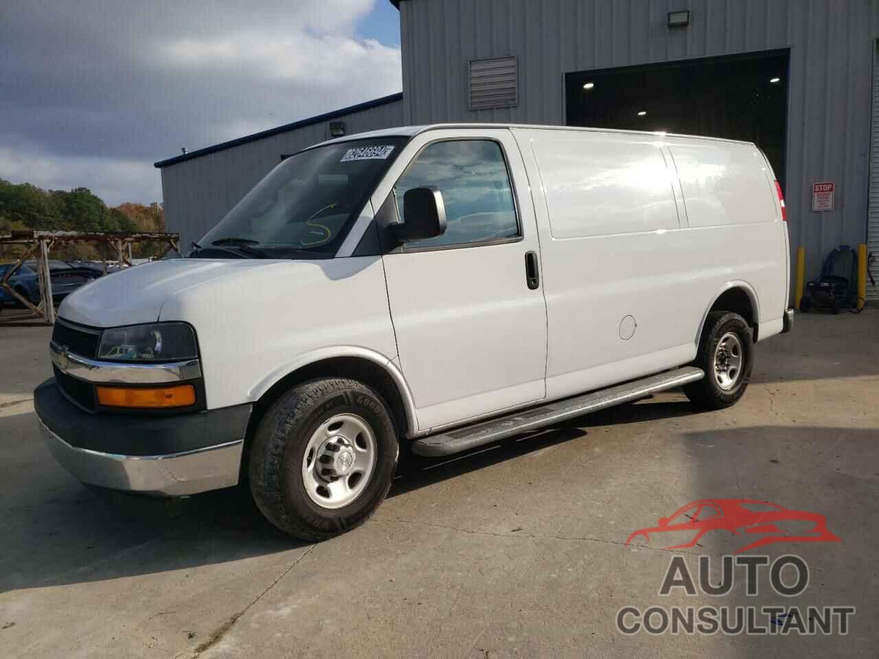 CHEVROLET EXPRESS 2018 - 1GCWGAFG6J1904771