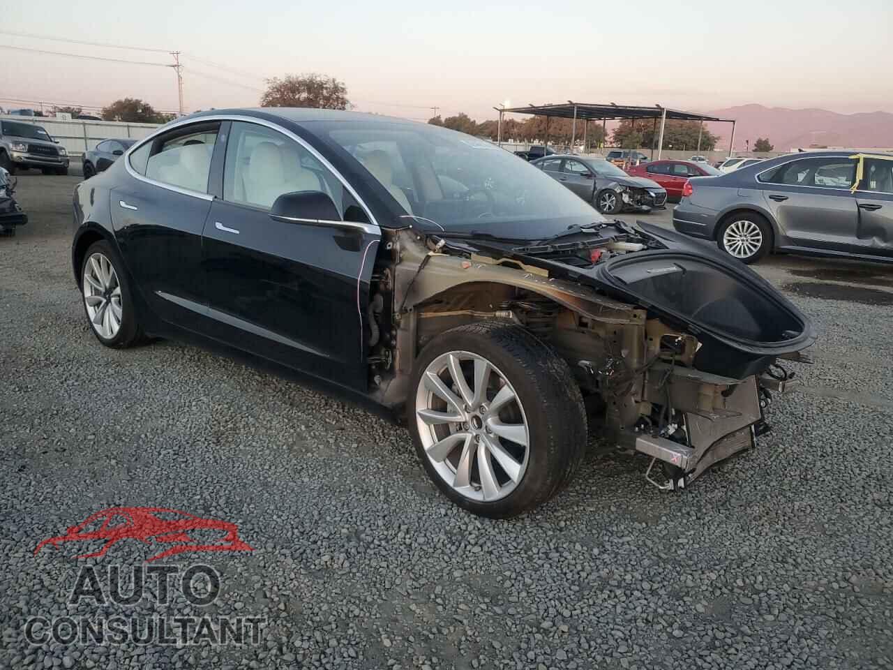 TESLA MODEL 3 2019 - 5YJ3E1EA2KF327736