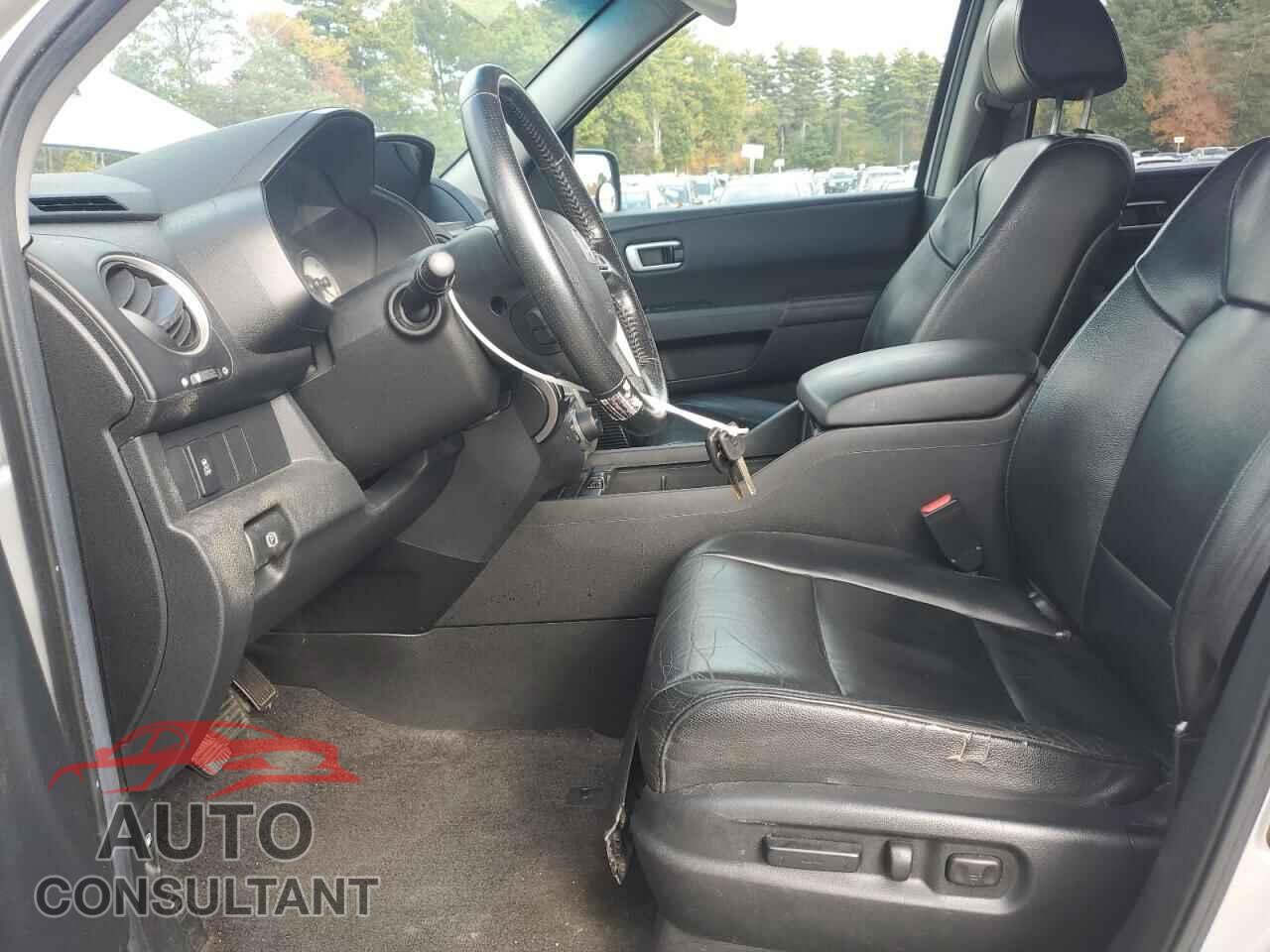 HONDA PILOT 2012 - 5FNYF4H62CB036165