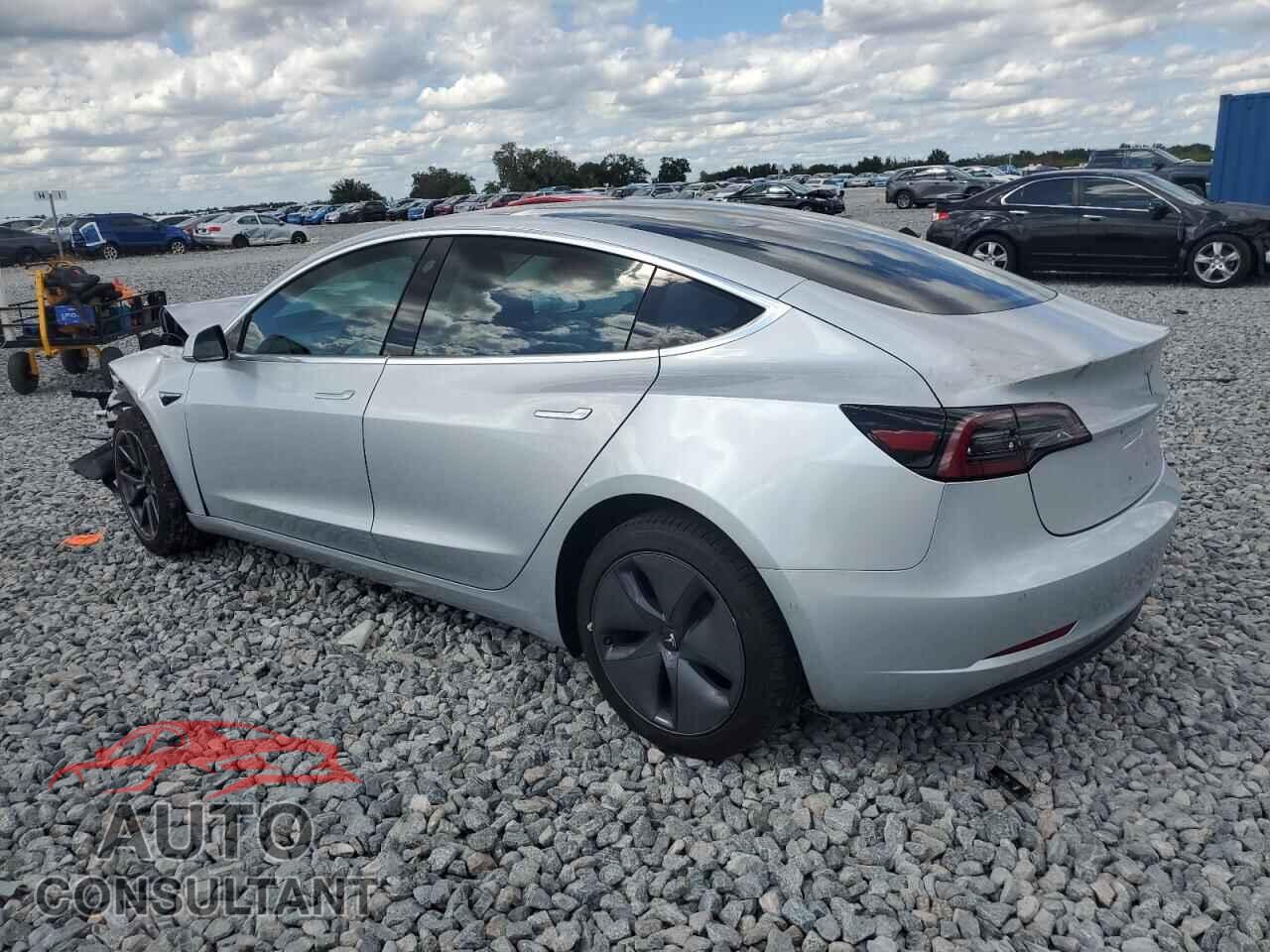 TESLA MODEL 3 2018 - 5YJ3E1EA8JF016584