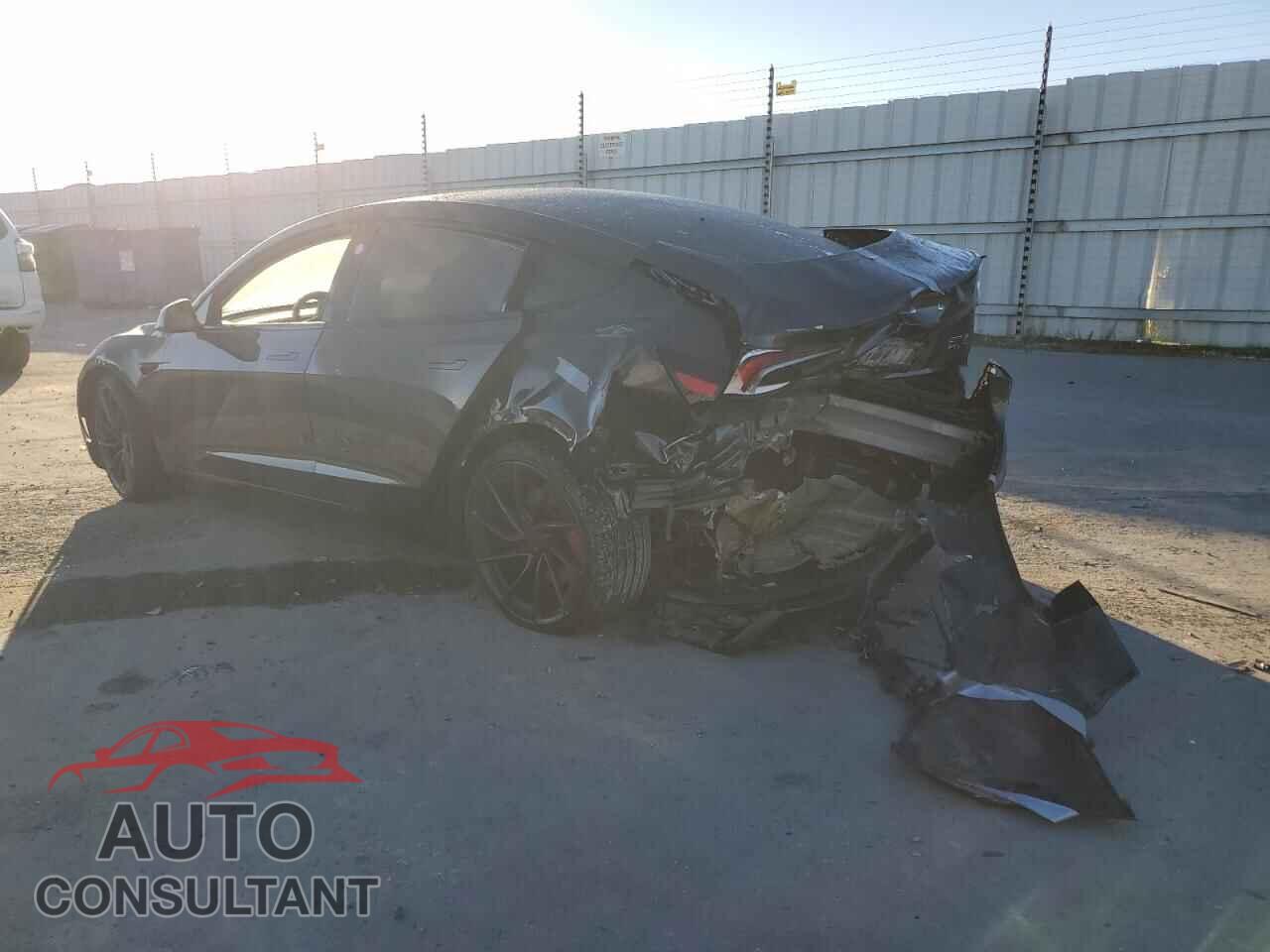 TESLA MODEL 3 2024 - 5YJ3E1ET3RF799097