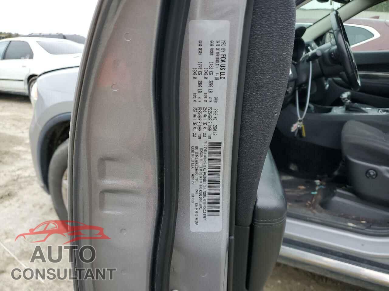 DODGE DURANGO 2018 - 1C4RDJAGXJC330077