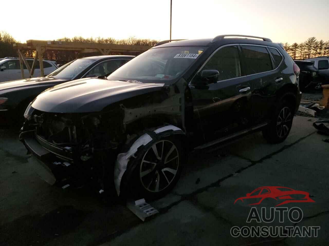 NISSAN ROGUE 2019 - 5N1AT2MV8KC803178