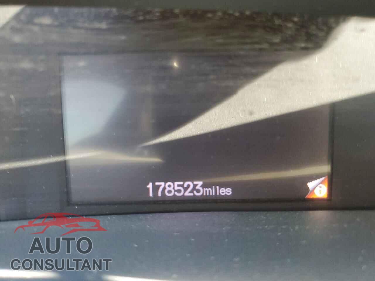 HONDA CIVIC 2012 - JHMFB2F51CS005587